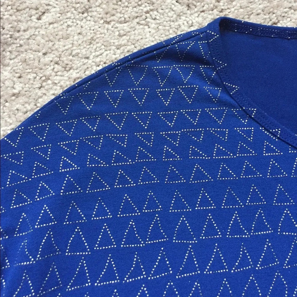 NWT Lularoe blue and silver Irma sz xs - Picture 3 of 5